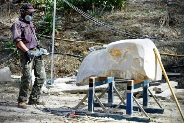 Sculptors at Crystal Lake Day 4, 14 April 2015